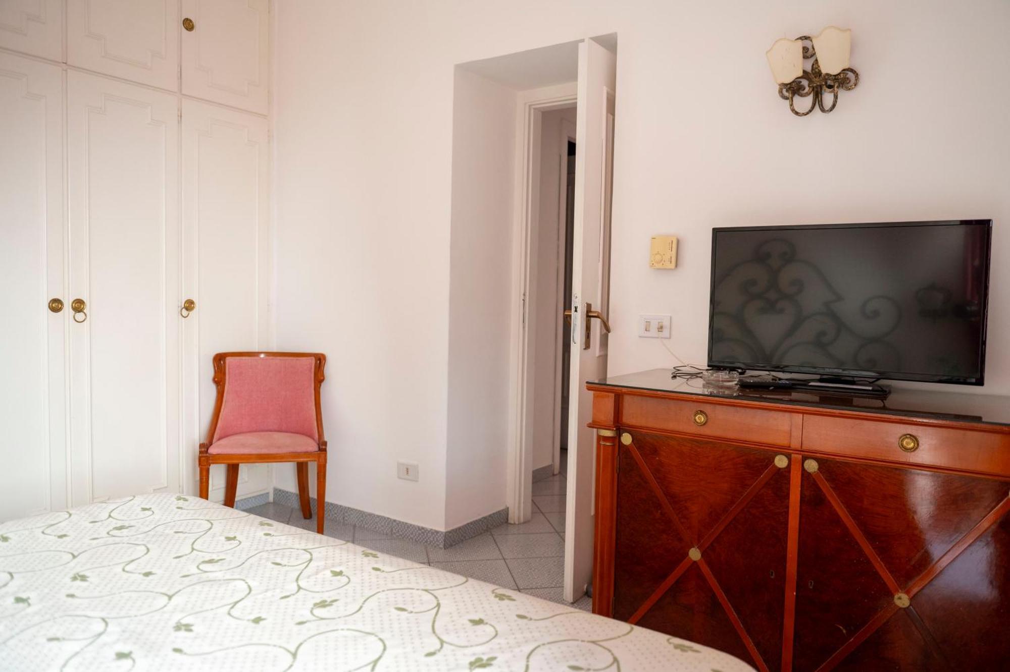 Palatium Mari Hotel Capri Exterior photo