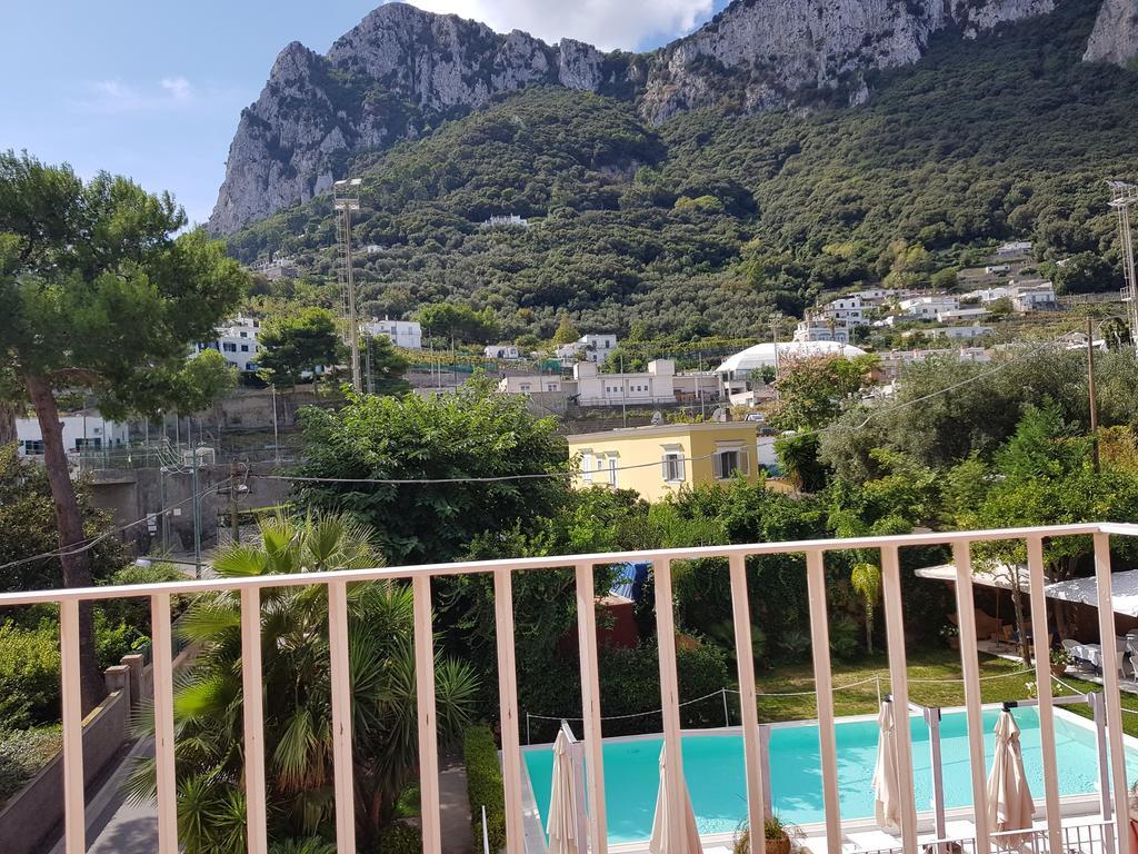 Palatium Mari Hotel Capri Exterior photo