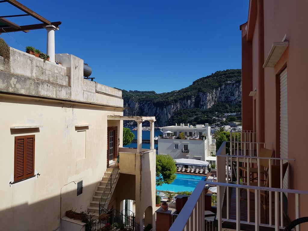 Palatium Mari Hotel Capri Exterior photo