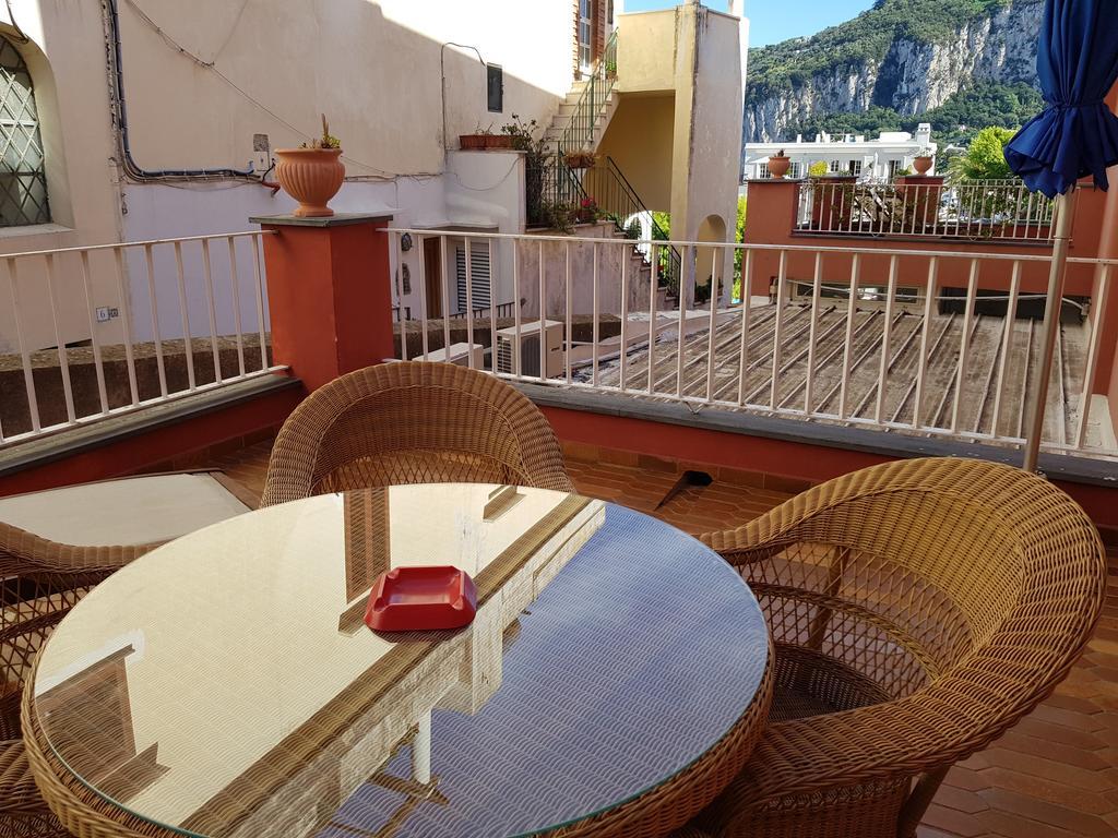 Palatium Mari Hotel Capri Exterior photo