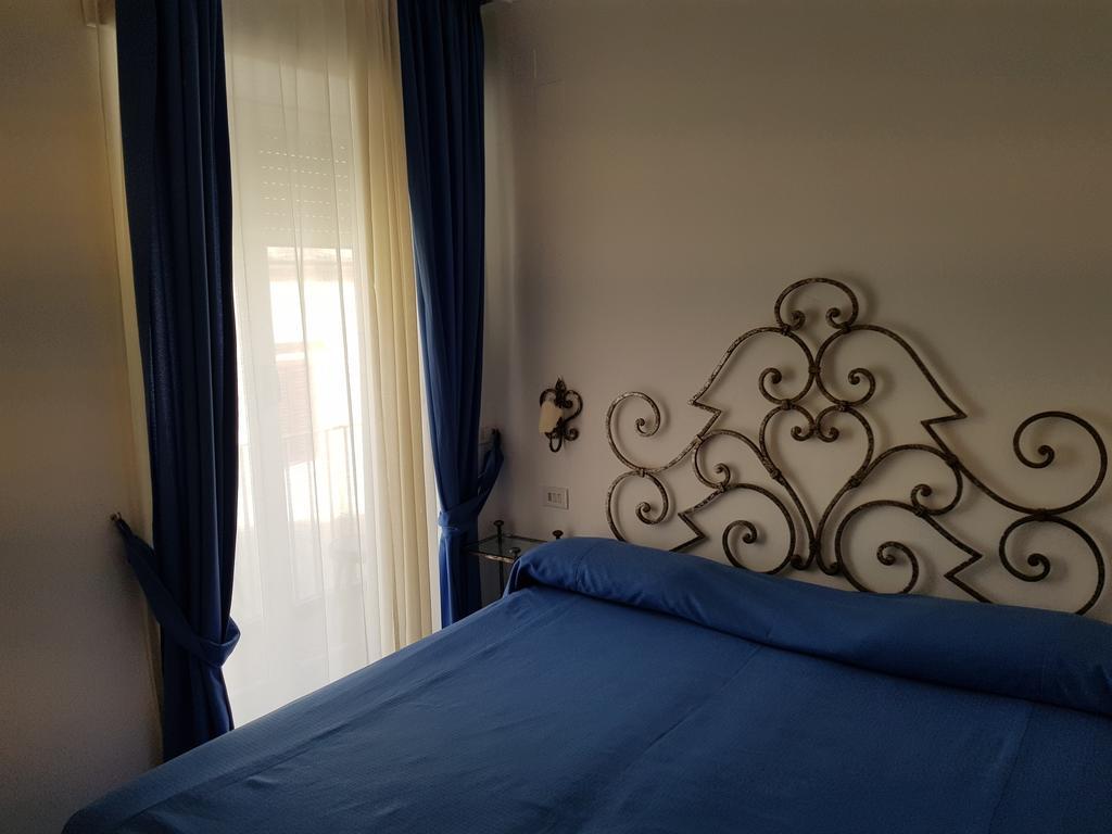 Palatium Mari Hotel Capri Exterior photo